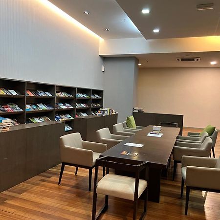 Regalia Service Suites Klcc Skypool Kuala Lumpur Kültér fotó