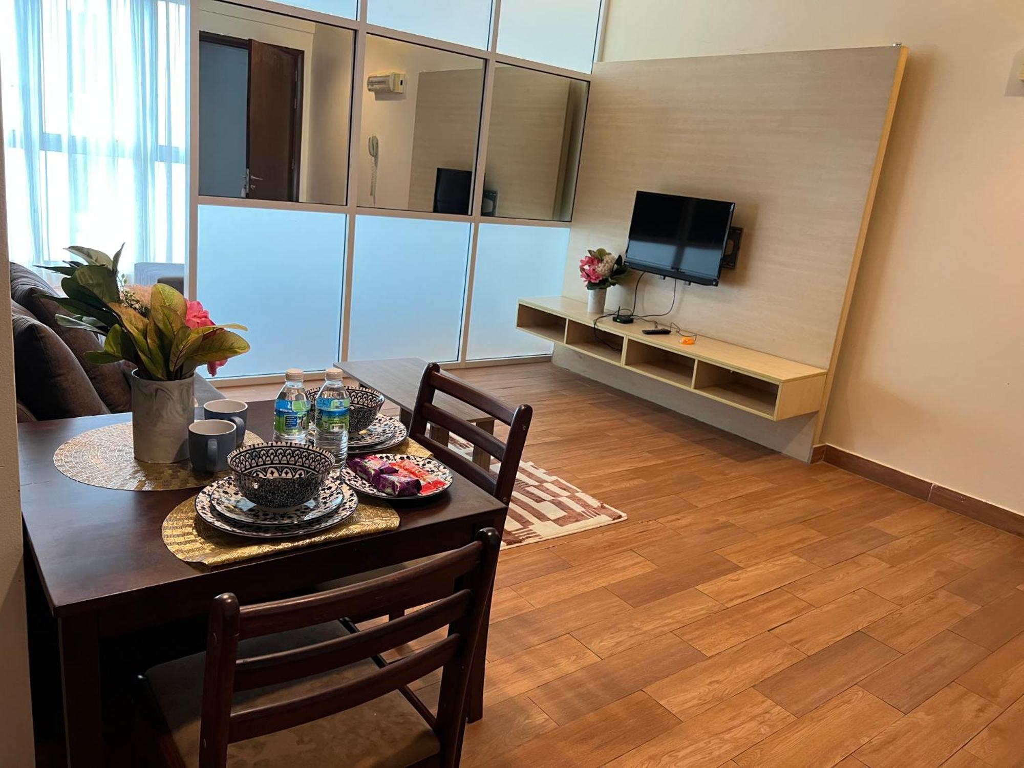 Regalia Service Suites Klcc Skypool Kuala Lumpur Szoba fotó